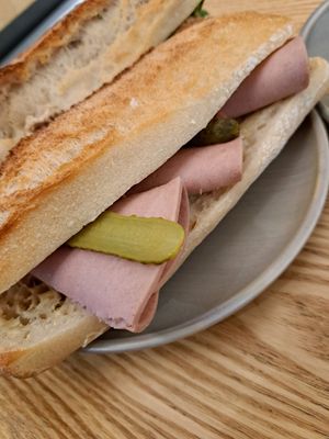  at Land & Monkeys - Turenne in Paris