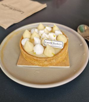  at Land & Monkeys - Turenne in Paris