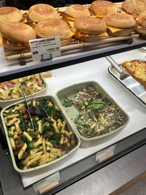  at Land & Monkeys - Turenne in Paris