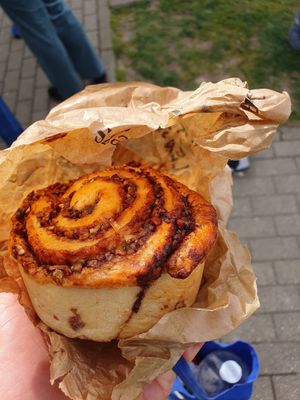 Babka roll (very nutty but also not too sweet) at Land & Monkeys - Turenne in Paris