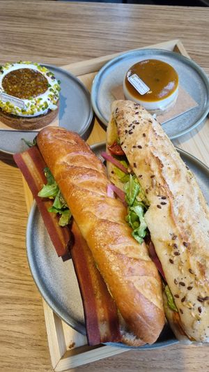  at Land & Monkeys - Turenne in Paris