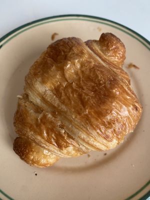 Croissant  at Land & Monkeys - Turenne in Paris