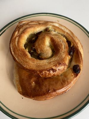 Pain Au Raisins  at Land & Monkeys - Turenne in Paris