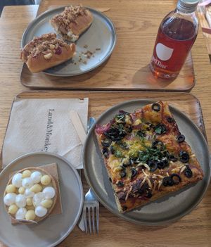  at Land & Monkeys - Turenne in Paris