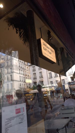 Exterior at Land & Monkeys - Turenne in Paris