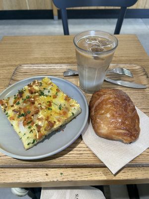   at Land & Monkeys - Turenne in Paris