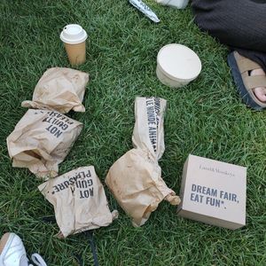 Bliss in 3, 2, 1... at Land & Monkeys - Turenne in Paris