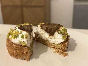 Azahar cake   at Land & Monkeys - Turenne in Paris