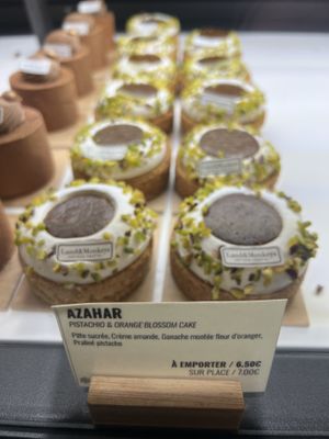 Azahar cakes   at Land & Monkeys - Turenne in Paris