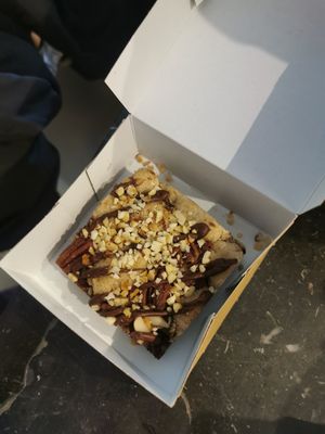  at Land & Monkeys - Turenne in Paris