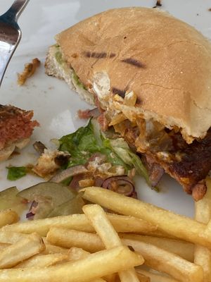 Hamburger veg  at Rock 'n' Troll Coffee House in Borgarnes