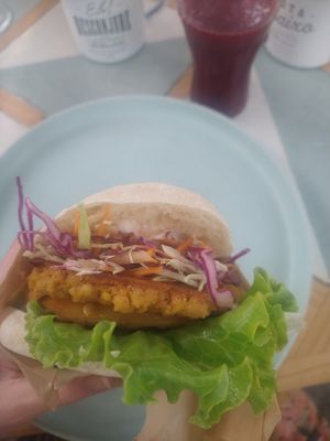 Vegan chickpea yam burger 💛 real good! at Ah! Boca Santa in Faial