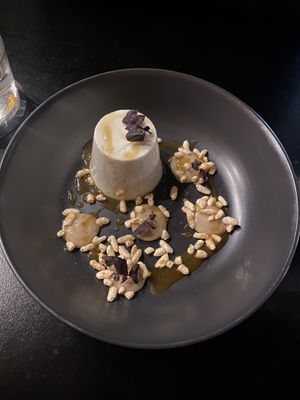 panacotta  at Harry Burns in Mount Buller