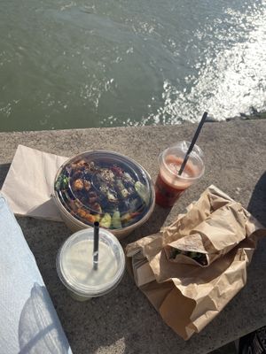 Asian bowl made vegan, matcha latte, tropicale juice and wrap  at Shake Café in Florence