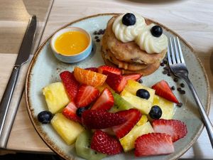 Vegan pancake  at Shake Café in Florence
