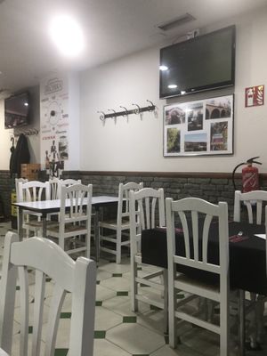 Inside at Cafetería Becerra in Teruel
