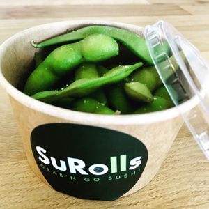 Edamame with sea salt at SuRolls in Hamburg