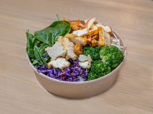 Poké Bowl "Best of Shanghai" at SuRolls in Hamburg