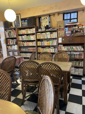 Seating   at Lung Ta in Dharamshala