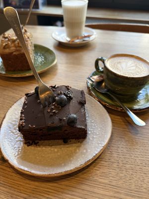 SchokoKuchen 🌱🥰  at Deli Sülz in Cologne