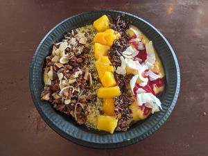 Vegan fruit bowl mango at Timeless Chocolate in Chatan