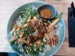 Rendang friet at Buitencentrum De Pelen in Ospel