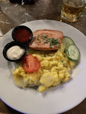 Don’t recommend it: Vegan meatloaf (13.90 EU)  at Hofbrau Wirtshaus in Berlin