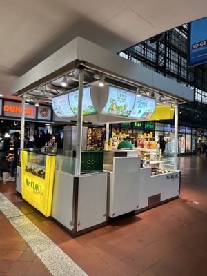   at Mr Clou - Hauptbahnhof in Hamburg