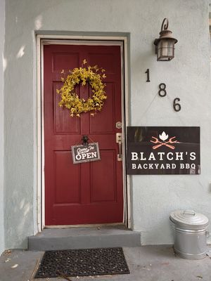 Entrance at Blatch's Backyard BBQ - temporarily closed in Salt Lake City