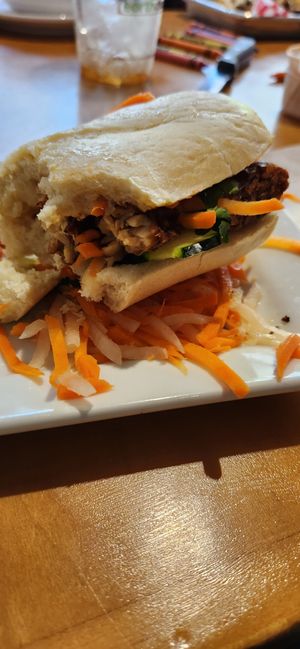  at Claim 52 Kitchen in Eugene