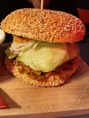 Seitan Burger  at Kapitel in Bern