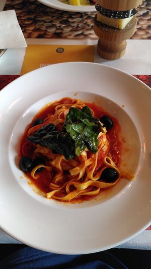  at Toi et Moi in Bern