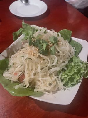 Papaya salad at Thai Blue Elephant in Roatan