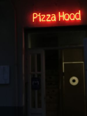 logo at Pizza Hood in Thessaloniki