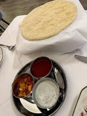 Papadam at Swagat in Valencia