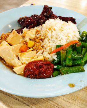Rice with 3 dishes  at Jin Hong Vegetarian 金红素食 - Bugis in Central Singapore