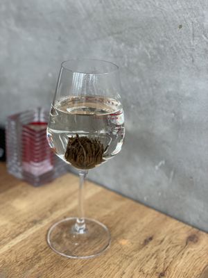 Flower tea - Zondag, Groningen  at Zondag in Groningen