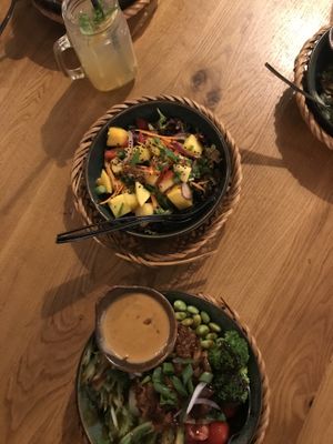Vegan Bowl and vegan mango salad  at Banôi in Freiburg