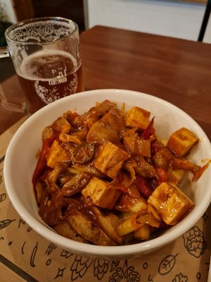 Thai patatas at Enki in Valdivia