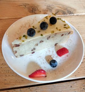 Vegan bananacake at Coffee Break in Groningen