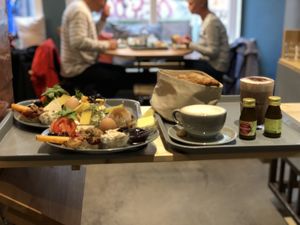 Breakfast for two called „Otto" at P-Cafe in Gottingen