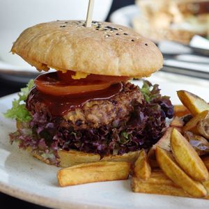 Quarter pounder burger at Holy Cow Lounge in Edinburgh