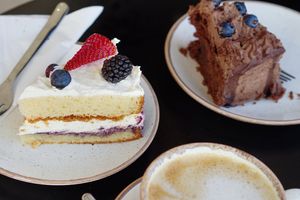 Cakes at Holy Cow Lounge in Edinburgh
