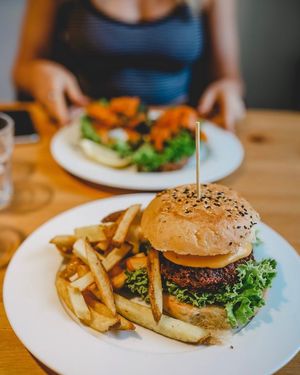 burger at Holy Cow Lounge in Edinburgh