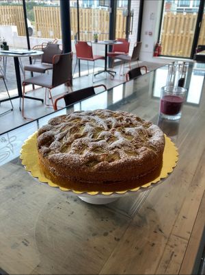 cake at Holy Cow Lounge in Edinburgh