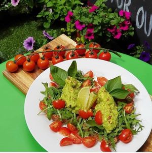 yum at Holy Cow Lounge in Edinburgh