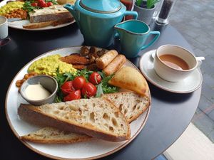  at Holy Cow Lounge in Edinburgh