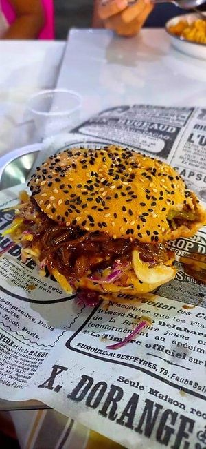 Vegan pork burger at PINK BOX - Ruam Chok in Chiang Mai