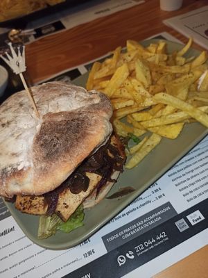  at Hamburgueria Fidalgo in Barreiro