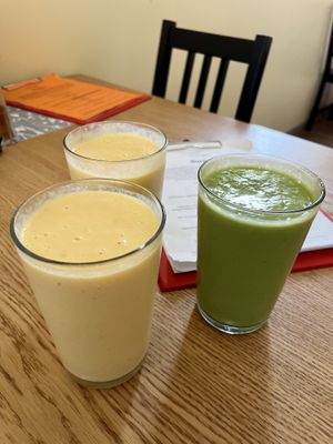 Pineapple-Mango and Green smoothies   at Wavegan in Gdansk
